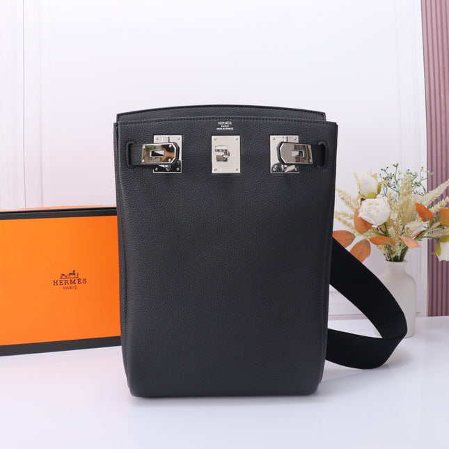 HAC A DOS PM BACKPACK 28 IN BLACK TOGO LEATHER