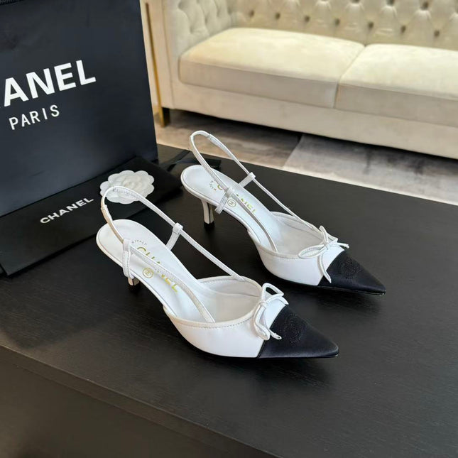 CHANEL 25S HIGH HEEL POINTY IN WHITE CALFSKIN AND BLACK FABRIC