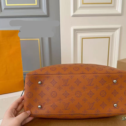 LV 26S BELLA TOTE MONOGRAM 33 IN BROWN CALFSKIN