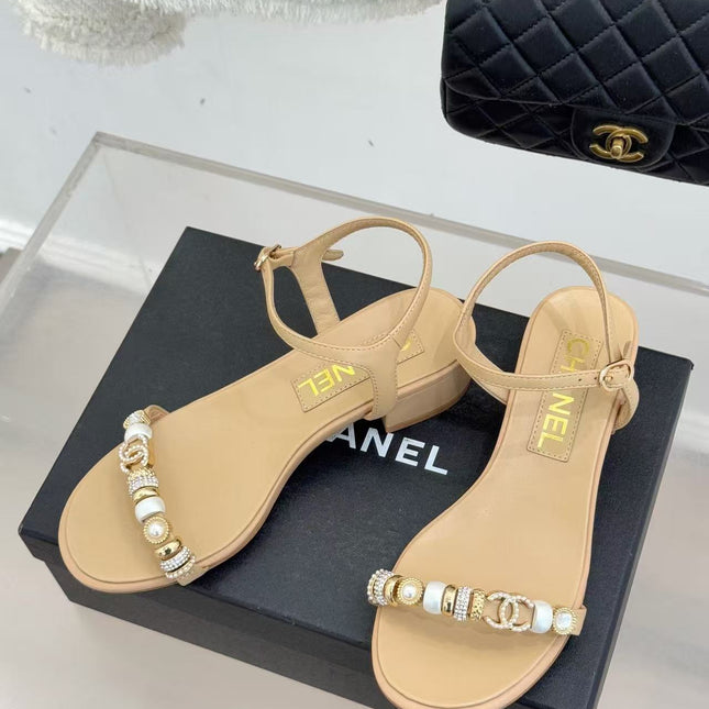 CHANEL 26S SANDAL IN BEIGE CALFSKIN STRAP WITH CHARMS