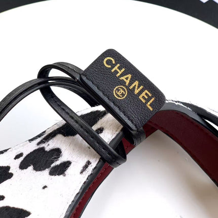 CHANEL 26S TRIANGLE HOBO BAG IN BLACK WHITE CALFSKIN  LEATHER