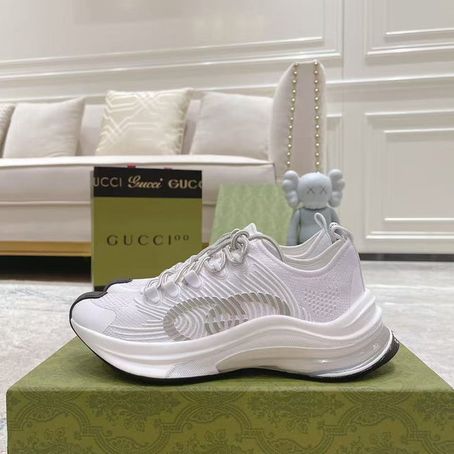 GUCCI 26S KNIT RUNNER SNEAKERS IN WHITE TECHNICAL MESH