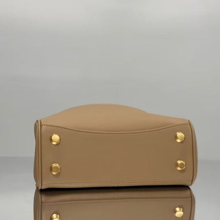 RODEO MEDIUM BAG 22 IN CAMEL BEIGE SMOOTH CALFSKIN GOLD HARDWARE