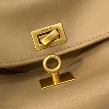 RODEO MEDIUM BAG 22 IN CAMEL BEIGE SMOOTH CALFSKIN GOLD HARDWARE