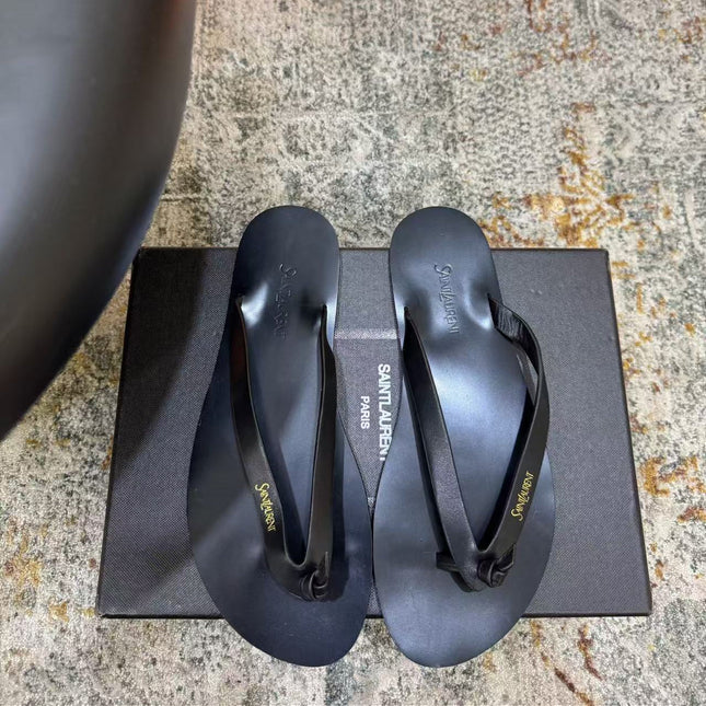 SAINT LAURENT 26S THONG SANDALS IN BLACK CALFSKIN 25626