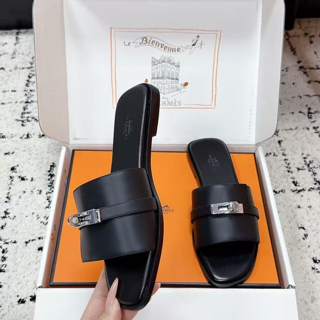 HM 26S GIULIA SANDAL IN BLACK CALFSKIN GOLD HARDWARE 27626