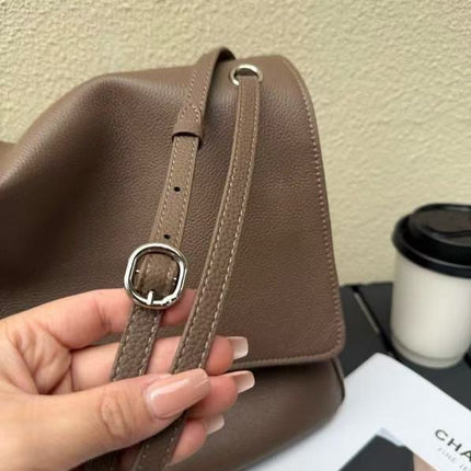 CHANEL 26S FLAP SHOULDER BAG IN TAUPE GRAINED CALFSKIN
