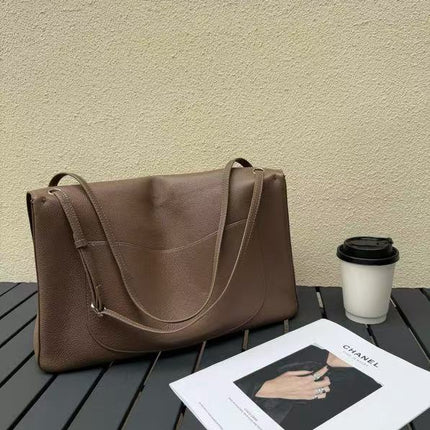 CHANEL 26S FLAP SHOULDER BAG IN TAUPE GRAINED CALFSKIN
