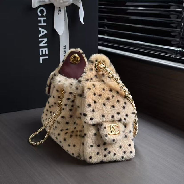 CHANEL 26S DRAWSTRING SHOULDER BAG IN LEOPARD PRINT FAUX FUR
