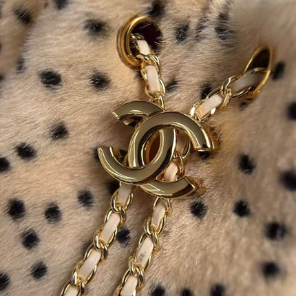 CHANEL 26S DRAWSTRING SHOULDER BAG IN LEOPARD PRINT FAUX FUR