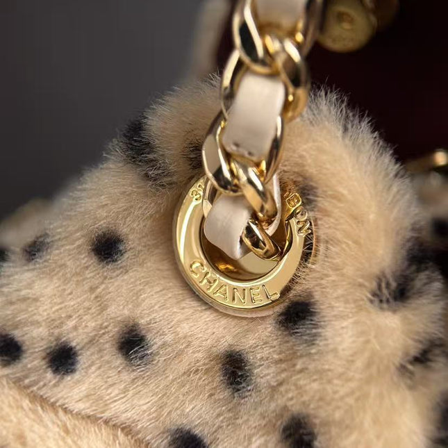 CHANEL 26S DRAWSTRING SHOULDER BAG IN LEOPARD PRINT FAUX FUR