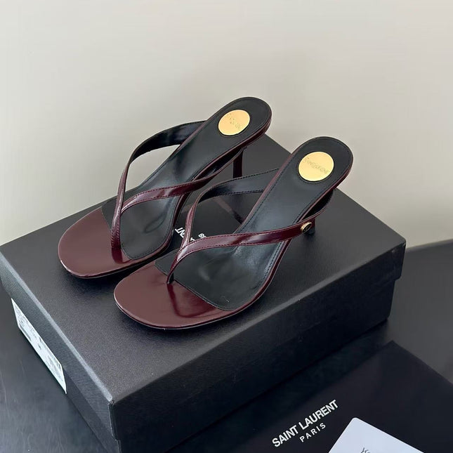 YSL 26S THONG HIGHHEEL SANDAL IN BURGUNDY PATENT LEATHER