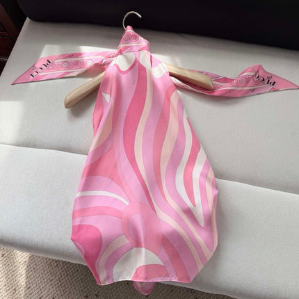 PUCCI 26S SILK TWILL SCARF IN PINK & WHITE PATTERN