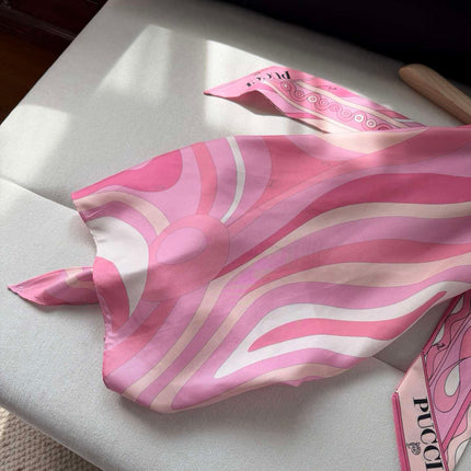 PUCCI 26S SILK TWILL SCARF IN PINK & WHITE PATTERN