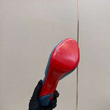 CHRISTIAN LOUBOUTIN 26S OPEN-TOE MULE IN BLUE PATENT LEATHER