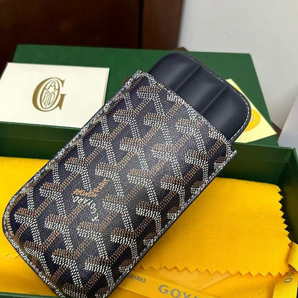 GOYARD 26S CARD HOLDER IN NAVY GOYARDINE CANVAS