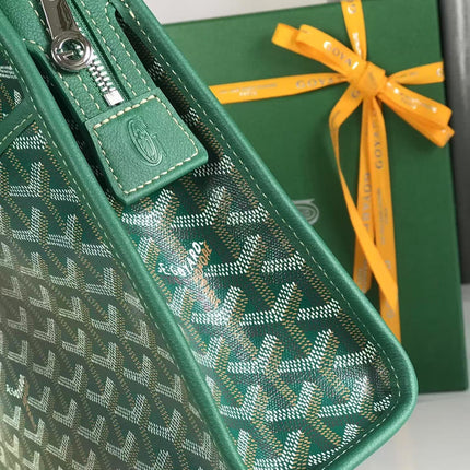GOYARD 26S ZIP DOCUMENT POUCH IN GREEN GOYARDINE CANVAS