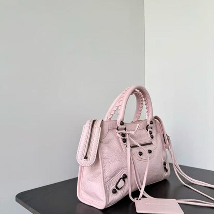 BALENCIAGA 26S LE CITY BAG SMALL 30 IN LIGHT PINK CALFSKIN