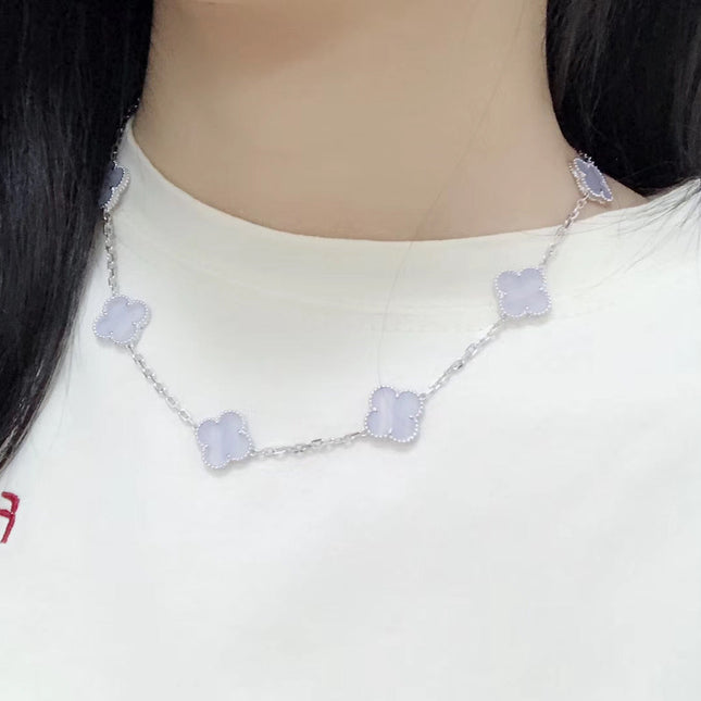 CLOVER 10 MOTIF SILVER CHALCEDONY NECKLACE