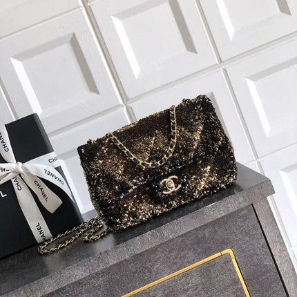 CC 20 SEQUINS FLAP BAG IN BLACK MIX BROWN