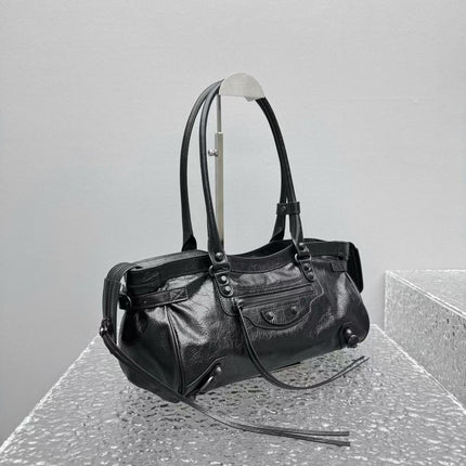NEO CAGOLE 32 IN BLACK CALFSKIN BLACK HARDWARE