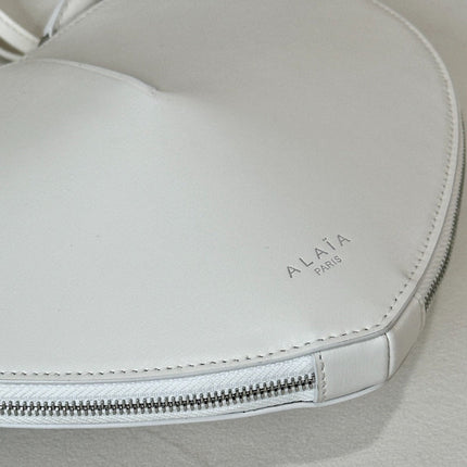 LE COEUR HEART BAG 21 IN WHITE CALFSKIN
