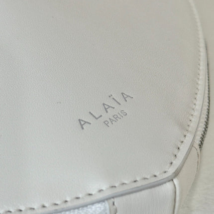LE COEUR HEART BAG 21 IN WHITE CALFSKIN