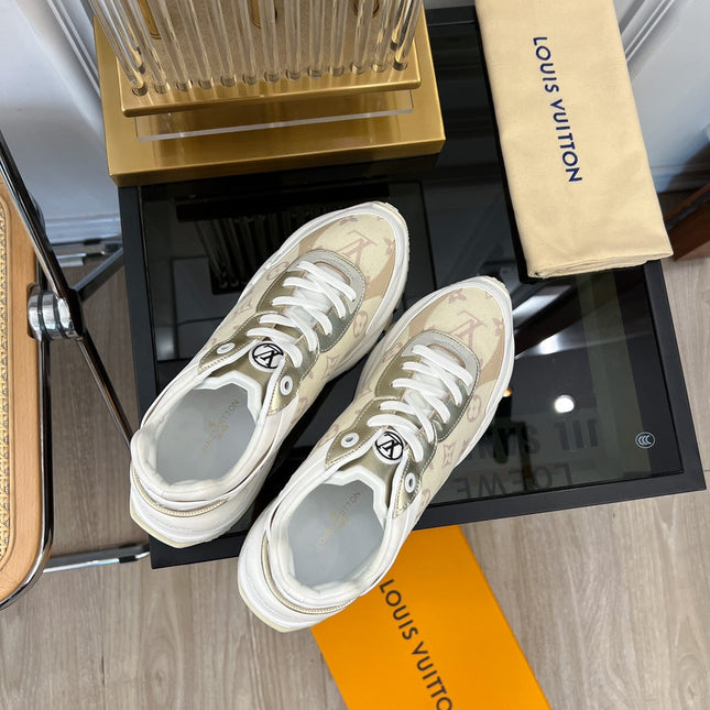 LV RUN 55 SNEAKER GEIGE