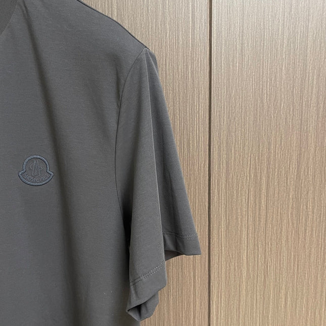 MONCLER 26S SHORT-SLEEVE T-SHIRT 669