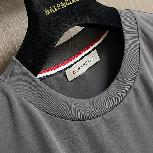 MONCLER 26S SHORT-SLEEVE T-SHIRT 669