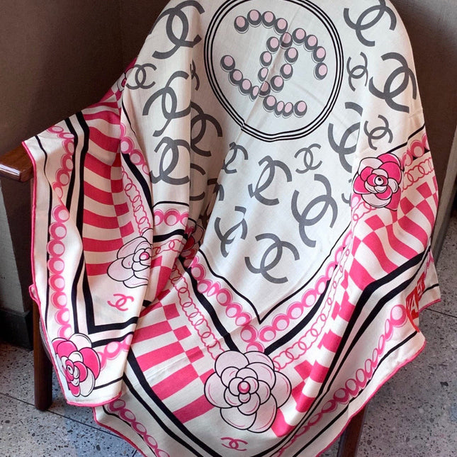 CHANEL 26S SCARF 135 IN CASHMERE AND SILK 306115