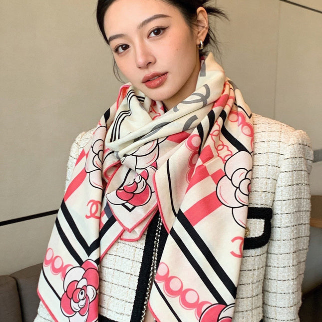 CHANEL 26S SCARF 135 IN CASHMERE AND SILK 306115