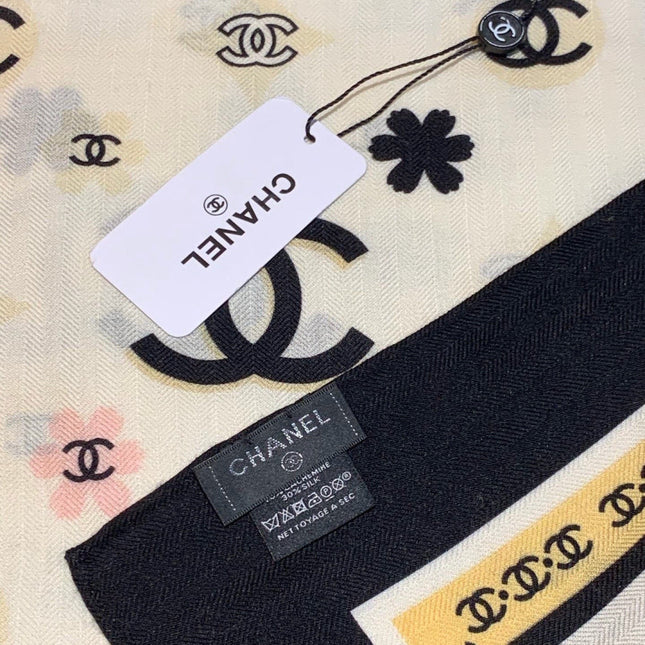 CHANEL 26S SCARF 140 IN CASHMERE AND SILK 306122