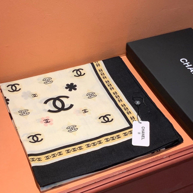 CHANEL 26S SCARF 140 IN CASHMERE AND SILK 306122