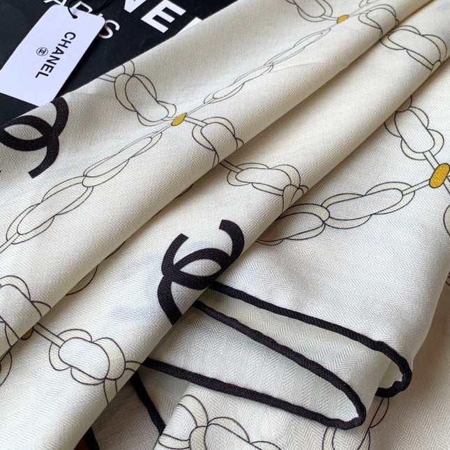 CHANEL 26S SCARF 135 IN CASHMERE AND SILK 306127