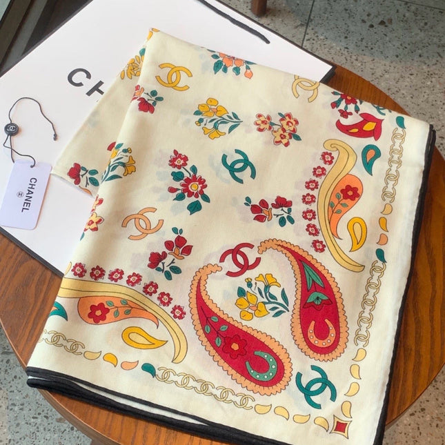CHANEL 26S SCARF 135 IN CASHMERE AND SILK 306130