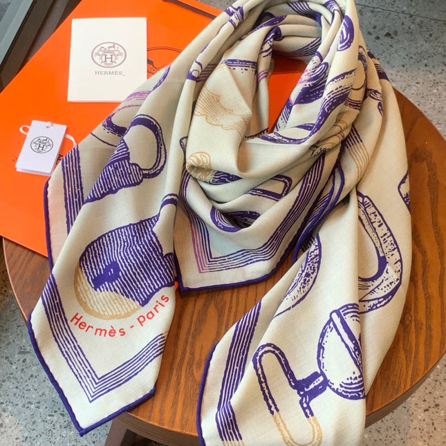 HERMES 26S PRINTED SQUARE SCARF 135 IN CASHMERE AND SILK 307238