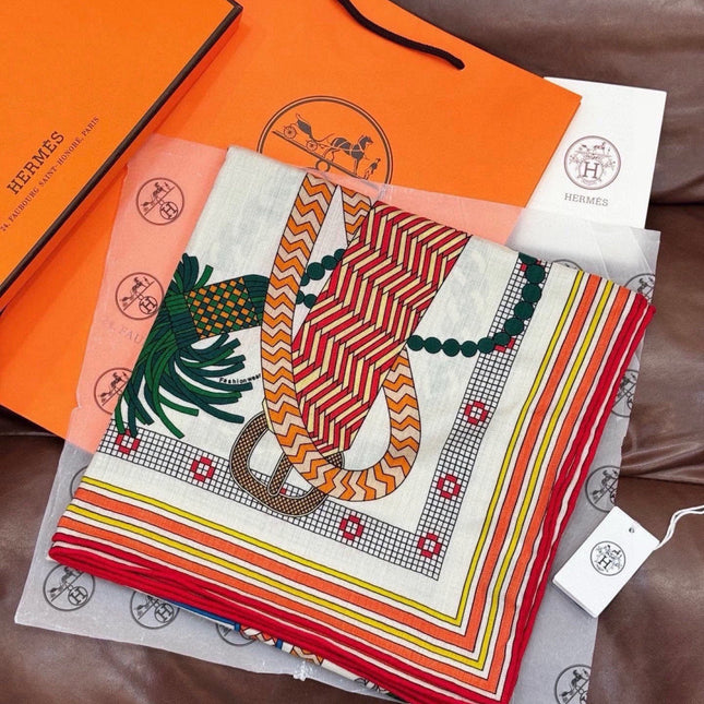 HERMES 26S PRINTED SQUARE SCARF 135 IN CASHMERE AND SILK 307246