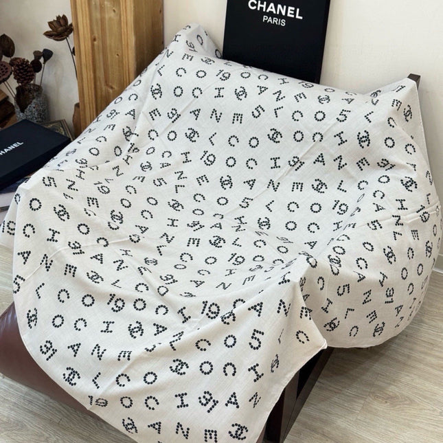 CHANEL 26S SCARF 135 IN CASHMERE AND SILK 309322