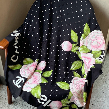 CHANEL 26S SCARF 140 IN CASHMERE AND SILK 309336