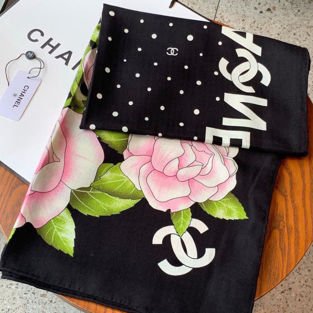 CHANEL 26S SCARF 140 IN CASHMERE AND SILK 309336
