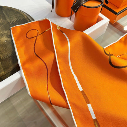 HERMES 26S PRINTED SQUARE SCARF 88 IN SILK 309923