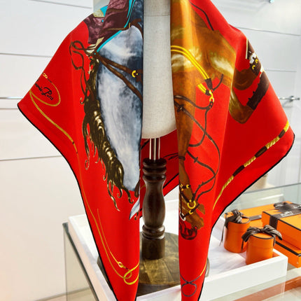 HERMES 26S PRINTED SQUARE SCARF 88 IN SILK 309926