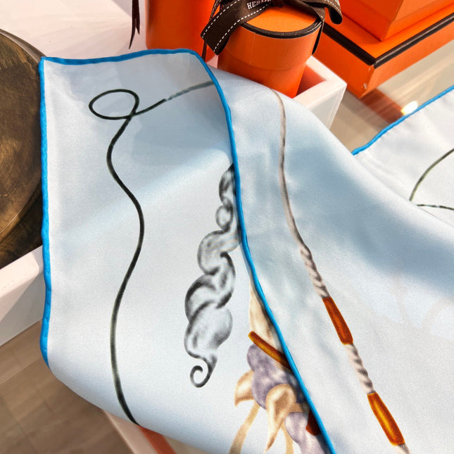 HERMES 26S PRINTED SQUARE SCARF 88 IN SILK 309927