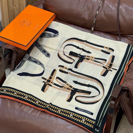 HERMES 26S PRINTED SQUARE SCARF 140 IN SILK 311927