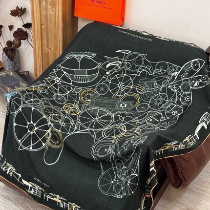 HERMES 26S PRINTED SQUARE SCARF 140 IN SILK 311928