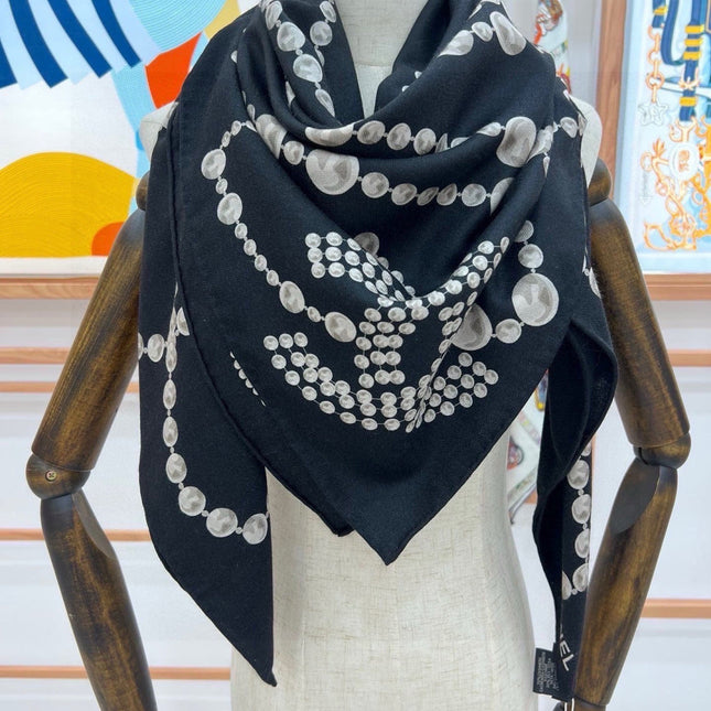 CHANEL 26S SCARF 140 IN SILK 311964