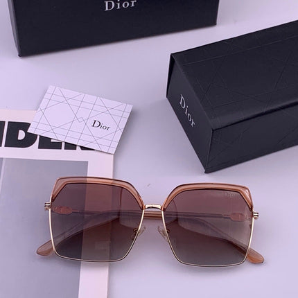DIOR 26S OVERSIZED SQUARE FRAME IN METAL 500309