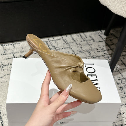 CHLOÉ 26S HIGH-HEELED MULES IN CAMEL BROWN CALFSKIN
