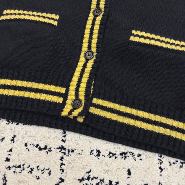 PRADA 25S CARDIGAN 541
